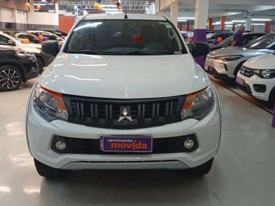 MITSUBISHI-L200 TRITON-2.4 16V TURBO DIESEL GL CD 4X4 MANUAL MITSUBISHI-L200 TRITON-2024