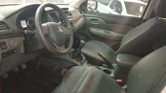 MITSUBISHI-L200 TRITON-2024