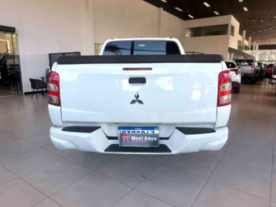 MITSUBISHI-L200 TRITON-2021