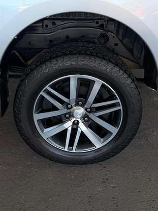 MITSUBISHI-L200 TRITON-2022