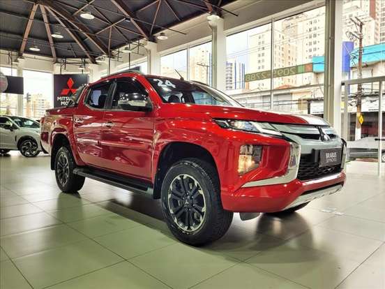 MITSUBISHI-L200 TRITON-2.4 16V TURBO DIESEL SPORT HPE CD 4P 4X4 AUTOMÁTICO MITSUBISHI-L200 TRITON-2023