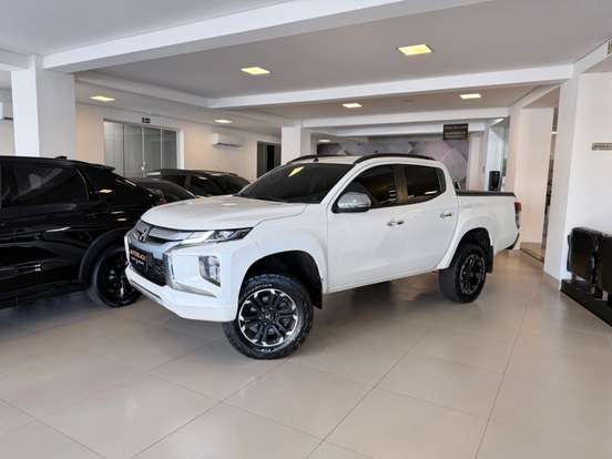 MITSUBISHI-L200 TRITON-2.4 16V TURBO DIESEL SPORT HPE CD 4P 4X4 AUTOMÁTICO MITSUBISHI-L200 TRITON-2022