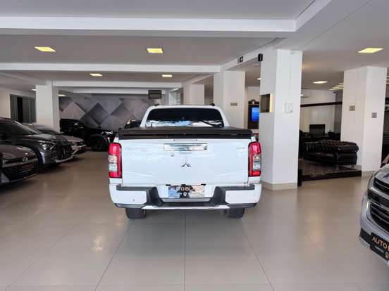 MITSUBISHI-L200 TRITON-2022