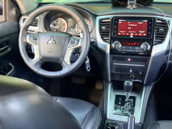 MITSUBISHI-L200 TRITON-2.4 16V TURBO DIESEL SPORT HPE CD 4P 4X4 AUTOMÁTICO MITSUBISHI-L200 TRITON-2022