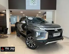 MITSUBISHI L200 TRITON 2.4 16V TURBO DIESEL SPORT HPE-S CD 4P 4X4 AUTOMÁTICO MITSUBISHI L200 TRITON 2.4 16V TURBO DIESEL SPORT HPE-S CD 4P 4X4 AUTOMÁTICO