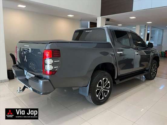 MITSUBISHI-L200 TRITON-2024
