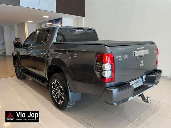 MITSUBISHI-L200 TRITON-2024
