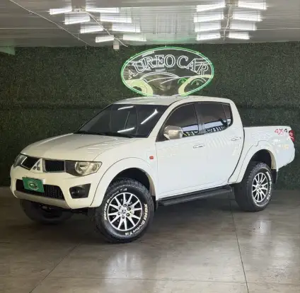 MITSUBISHI-L200 TRITON-2011