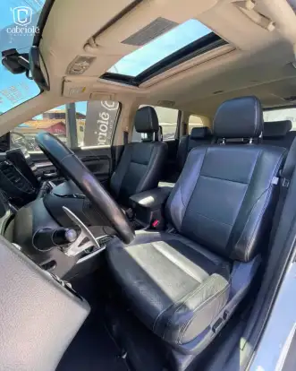 MITSUBISHI-OUTLANDER-2016
