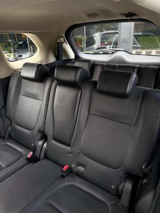 MITSUBISHI-OUTLANDER-2014