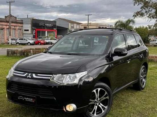 MITSUBISHI-OUTLANDER-3.0 GT 4X4 V6 24V GASOLINA 4P AUTOMÁTICO MITSUBISHI-OUTLANDER-2014
