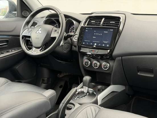 MITSUBISHI-OUTLANDER SPORT-2021