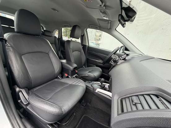 MITSUBISHI-OUTLANDER SPORT-2021
