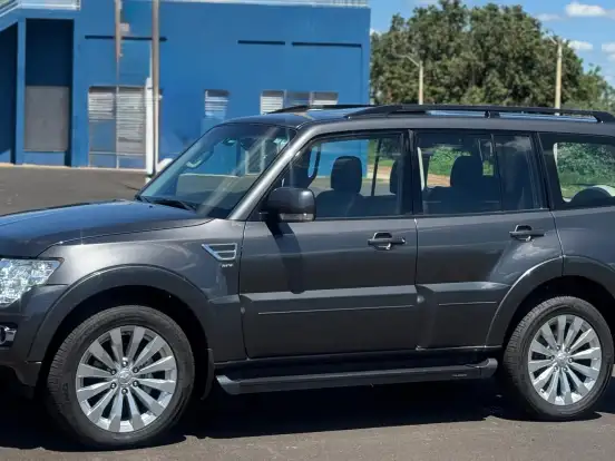 MITSUBISHI-PAJERO-3.2 HPE 4X4 7 LUGARES 16V TURBO INTERCOOLER DIESEL 4P AUTOMÁTICO MITSUBISHI-PAJERO-2018