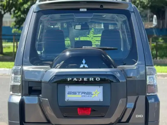 MITSUBISHI-PAJERO-3.2 HPE 4X4 7 LUGARES 16V TURBO INTERCOOLER DIESEL 4P AUTOMÁTICO MITSUBISHI-PAJERO-2018
