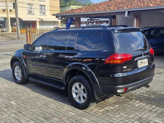 MITSUBISHI-PAJERO DAKAR-2012
