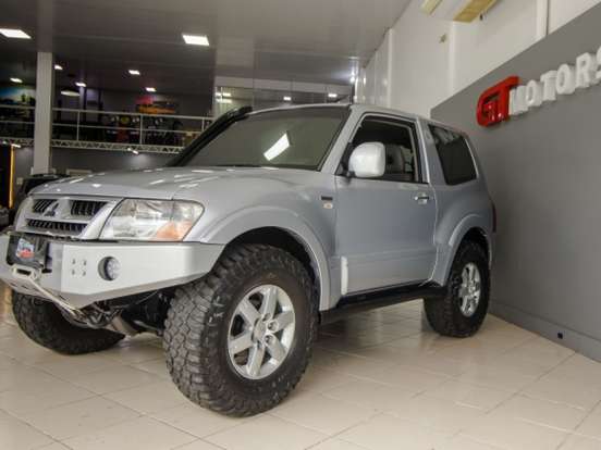 MITSUBISHI-PAJERO FULL-3.8 4X4 V6 24V GASOLINA 2P AUTOMÁTICO MITSUBISHI-PAJERO FULL-2004