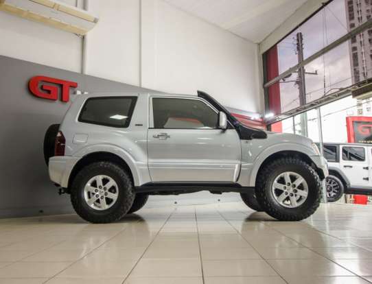 MITSUBISHI-PAJERO FULL-2004