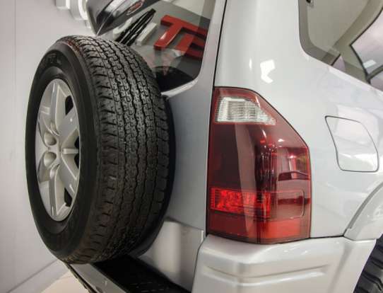 MITSUBISHI-PAJERO FULL-2004