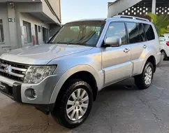 MITSUBISHI PAJERO FULL 3.8 HPE 4X4 V6 24V GASOLINA 4P AUTOMÁTICO MITSUBISHI PAJERO FULL 3.8 HPE 4X4 V6 24V GASOLINA 4P AUTOMÁTICO