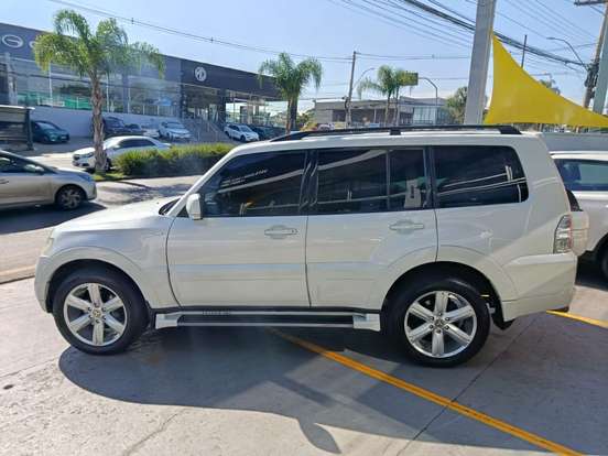 MITSUBISHI-PAJERO FULL-3.8 HPE 4X4 V6 24V GASOLINA 4P AUTOMÁTICO MITSUBISHI-PAJERO FULL-2013