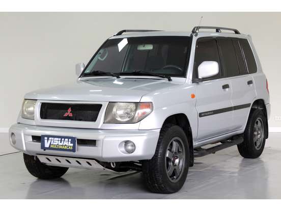 MITSUBISHI-PAJERO IO-2001