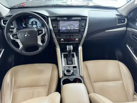 MITSUBISHI-PAJERO SPORT-2020