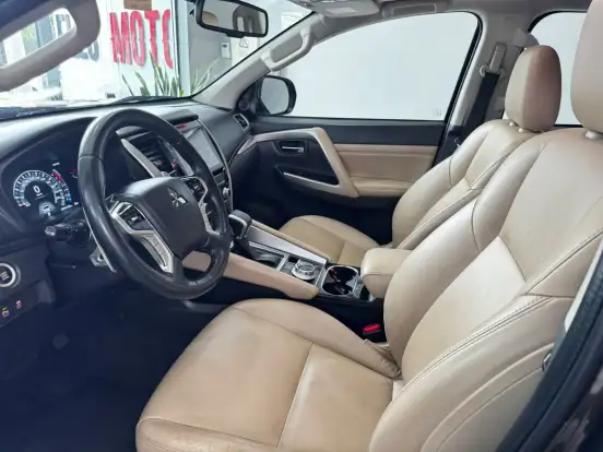 MITSUBISHI-PAJERO SPORT-2020