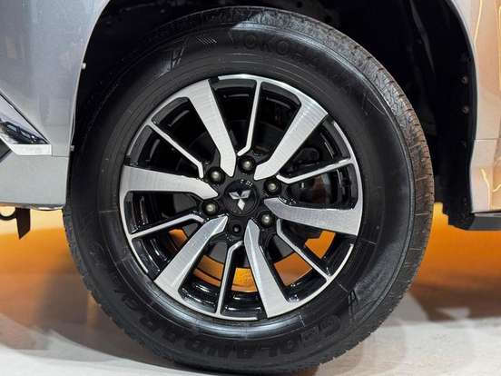 MITSUBISHI-PAJERO SPORT-2.4 16V MIVEC TURBO DIESEL HPE AWD AUTOMÁTICO MITSUBISHI-PAJERO SPORT-2019