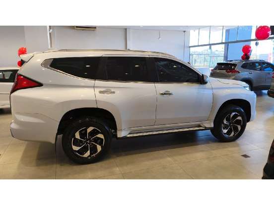 MITSUBISHI-PAJERO SPORT-2.4 16V MIVEC TURBO DIESEL HPE AWD AUTOMÁTICO MITSUBISHI-PAJERO SPORT-2024