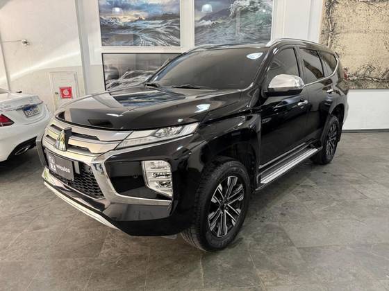 MITSUBISHI PAJERO SPORT 2.4 16V MIVEC TURBO DIESEL HPE-S AWD AUTOMÁTICO