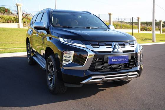 MITSUBISHI PAJERO SPORT 2.4 16V MIVEC TURBO DIESEL HPE-S AWD AUTOMÁTICO