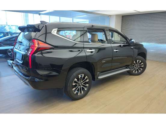MITSUBISHI-PAJERO SPORT-2023
