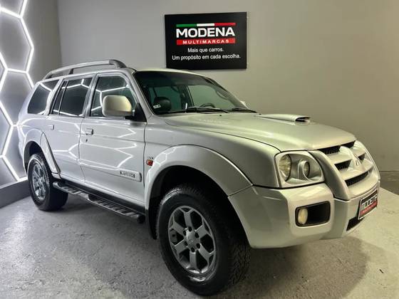 MITSUBISHI PAJERO SPORT 2.5 HPE 4X4 8V TURBO INTERCOOLER DIESEL 4P AUTOMÁTICO