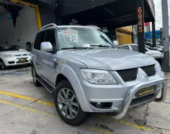 MITSUBISHI PAJERO TR4 2.0 4X2 16V 140CV FLEX 4P AUTOMÁTICO MITSUBISHI PAJERO TR4 2.0 4X2 16V 140CV FLEX 4P AUTOMÁTICO