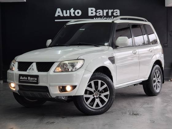 MITSUBISHI PAJERO TR4 2.0 4X2 16V 140CV FLEX 4P AUTOMÁTICO