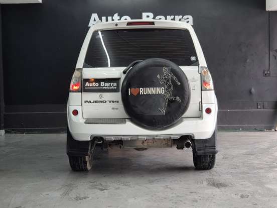 MITSUBISHI-PAJERO TR4-2013