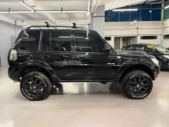 MITSUBISHI-PAJERO TR4-2012