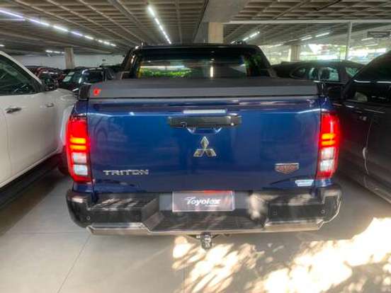 MITSUBISHI-TRITON-2.4 BITURBO DIESEL CD KATANA 4X4 AUTOMÁTICO MITSUBISHI-TRITON-2025