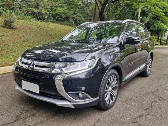 MITSUBISHI-OUTLANDER-3.0 GT 4X4 V6 24V GASOLINA 4P AUTOMÁTICO MITSUBISHI-OUTLANDER-2018
