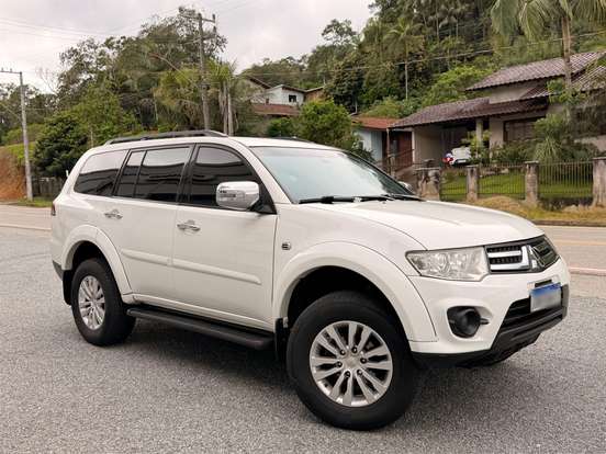 MITSUBISHI-PAJERO DAKAR-3.2 4X4 16V TURBO INTERCOOLER DIESEL 4P AUTOMÁTICO MITSUBISHI-PAJERO DAKAR-2015