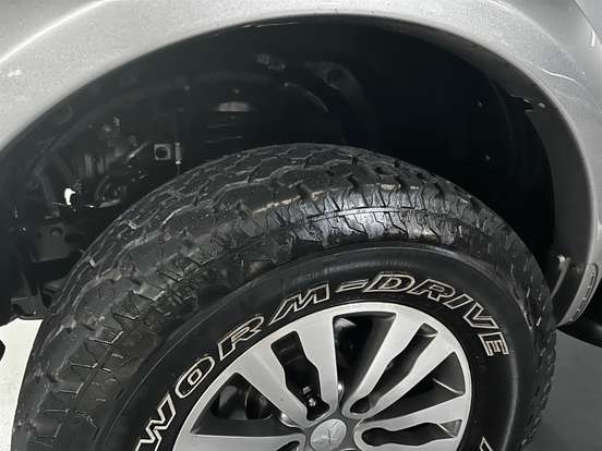 MITSUBISHI-PAJERO DAKAR-3.2 HPE 4X4 7 LUGARES 16V TURBO INTERCOOLER DIESEL 4P AUTOMÁTICO MITSUBISHI-PAJERO DAKAR-2017