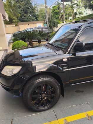 MITSUBISHI PAJERO TR4 2.0 4X2 16V 140CV FLEX 4P AUTOMÁTICO