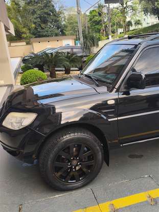 MITSUBISHI-PAJERO TR4-2012