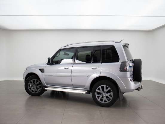 MITSUBISHI-PAJERO TR4-2.0 4X2 16V 140CV FLEX 4P AUTOMÁTICO MITSUBISHI-PAJERO TR4-2012