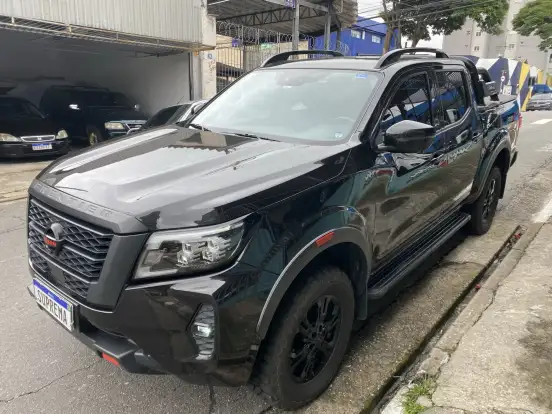 NISSAN-FRONTIER-2022