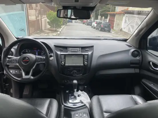 NISSAN-FRONTIER-2022
