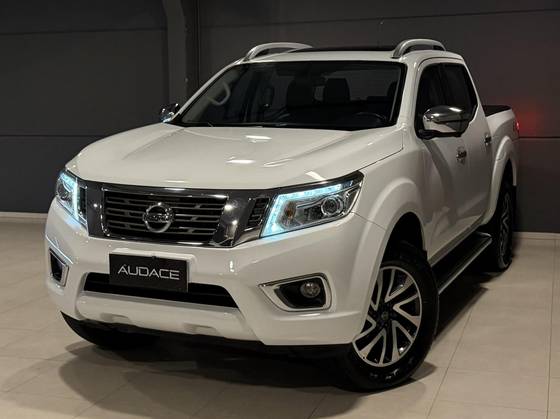 NISSAN FRONTIER 2.3 16V TURBO DIESEL LE CD 4X4 AUTOMÁTICO