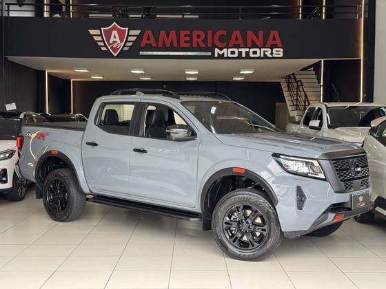 NISSAN FRONTIER 2.3 16V TURBO DIESEL PRO4X CD 4X4 AUTOMÁTICO