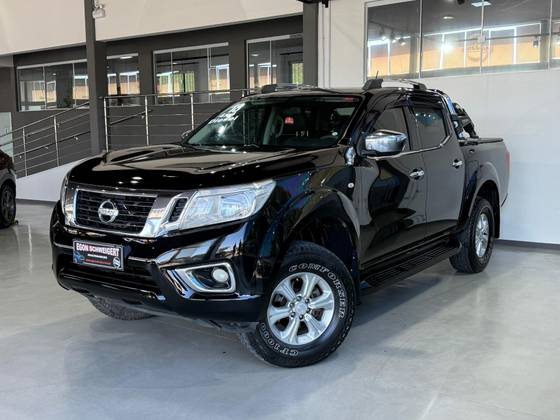 NISSAN FRONTIER 2.3 16V TURBO DIESEL SE CD 4X4 AUTOMÁTICO